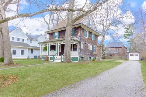 Exterior - 25 Bradford St, Needham, MA 02492 photo 2 of 8