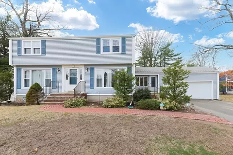 490 Nichols St, Norwood, MA 02062