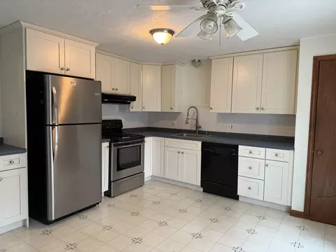 3 Pineview #3, Millis, MA 02054 photo 4