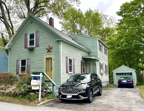 42 Willowdale Rd, Groton, MA 01450