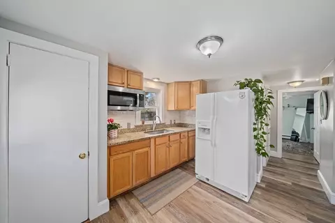 445 Plain St, Marshfield, MA 02050 photo 4
