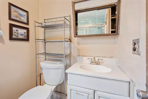 5 Kerry Dr, Springfield, MA 01118 photo 16