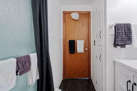 5 Kerry Dr, Springfield, MA 01118 photo 8