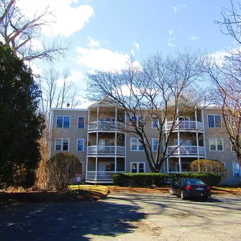 23 Randolph Pl #311, Northampton, MA 01060
