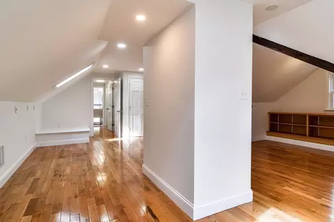 Entry Way - 2 Forest St, Dover, MA 02030 photo 2 of 2