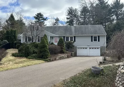 2 Forest St, Dover, MA 02030