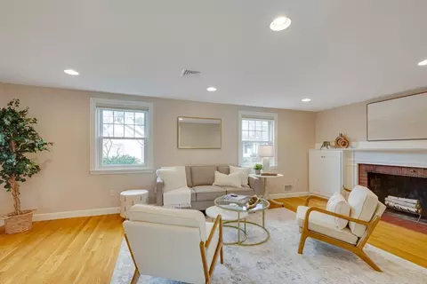 Living - 20 Dunbarton Rd, Needham, MA 02492 photo 3 of 7
