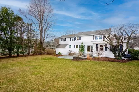 Exterior - 20 Dunbarton Rd, Needham, MA 02492 photo 7 of 7