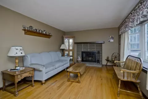 144 Deane St, Chicopee, MA 01020 photo 7