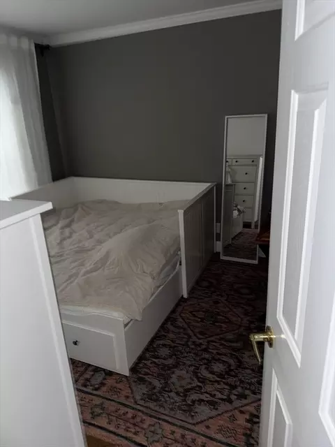 160 Newton St #2, Boston, MA 02135