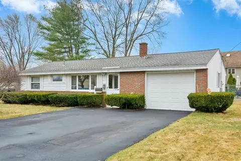 20 Sunset Rd, Maynard, MA 01754 photo 1
