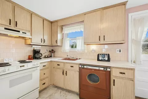 20 Sunset Rd, Maynard, MA 01754 photo 7