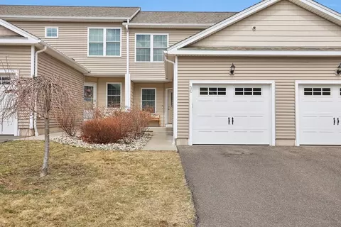 5 Maple View Ln #C, Agawam, MA 01001