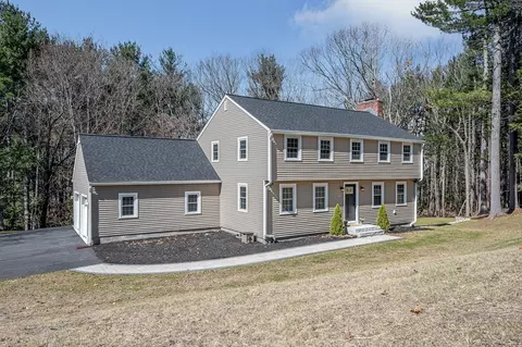 71 Amble Rd, Chelmsford, MA 01824