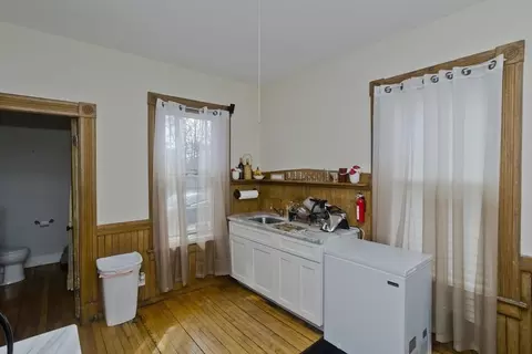 86 Princeton St, Springfield, MA 01109 photo 10