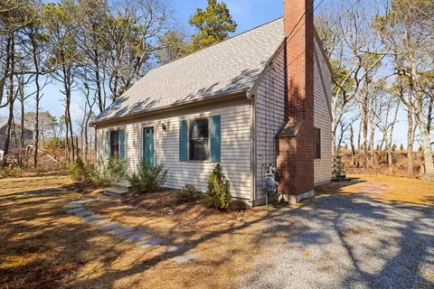 114 Searsville Rd, Dennis, MA 02660