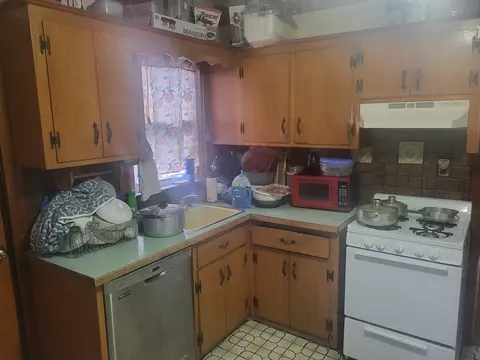 Kitchen - 9 Partridge Ter, Everett, MA 02149 photo 1 of 1