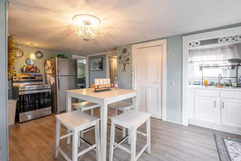 Dining - 10 Powers St, Spencer, MA 01562 photo 1 of 1