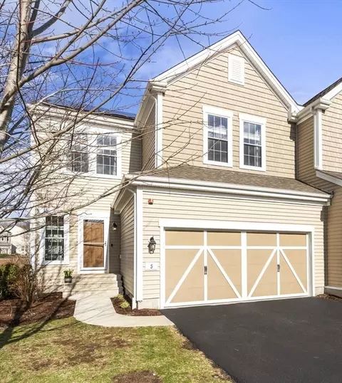 5 Sweetwater Way #5, Hopkinton, MA 01748