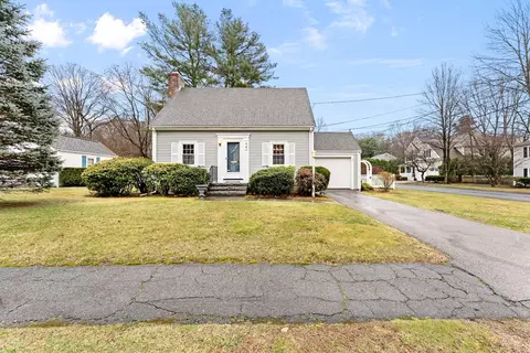 22 Lewis St, Needham, MA 02492 photo 2