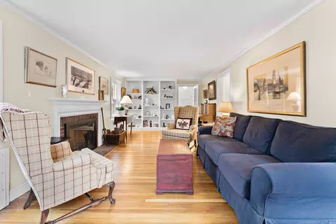 22 Lewis St, Needham, MA 02492 photo 7