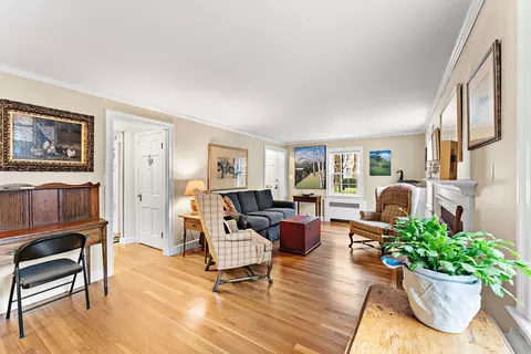 22 Lewis St, Needham, MA 02492 photo 9