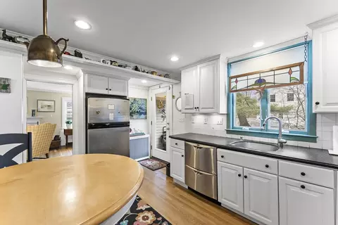 22 Lewis St, Needham, MA 02492 photo 19