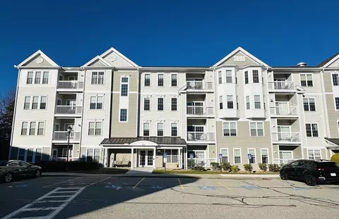 107 Clocktower Dr #405, Waltham, MA 02452