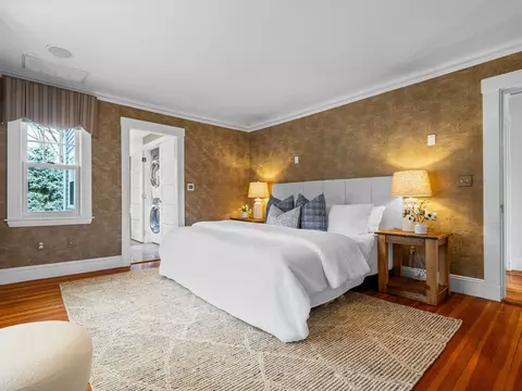 Bedroom - 4 Middlesex St, Wellesley, MA 02482 photo 1 of 3
