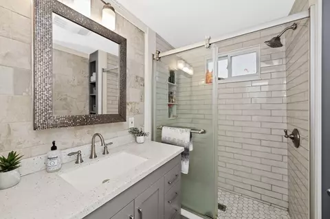 Bath - 89 Reed Ave, Everett, MA 02149 photo 3 of 3