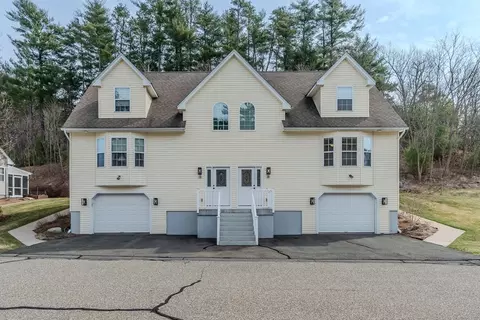 20 Michael Dr #20, Palmer, MA 01069