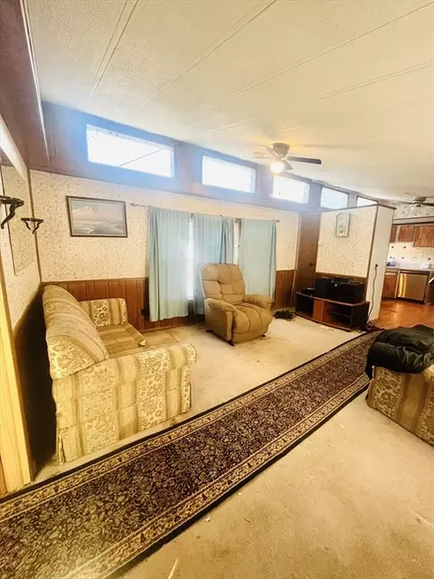 103 Edbert St, Chicopee, MA 01020 photo 8