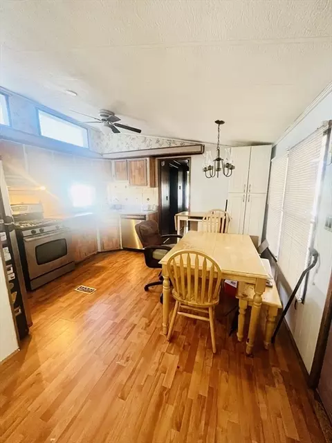 103 Edbert St, Chicopee, MA 01020 photo 3