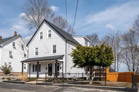 6 Rockland St #1, Wakefield, MA 01880