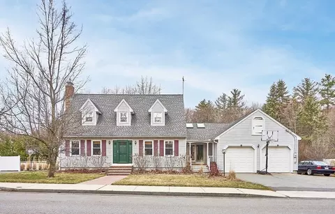 202 Day St, Leominster, MA 01453