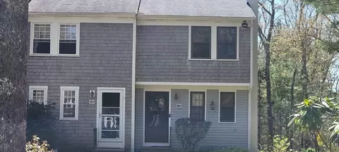 300 Falmouth Rd #18F, Mashpee, MA 02649