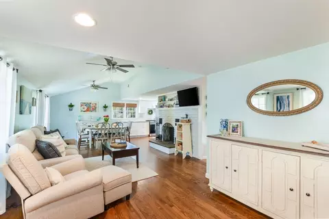 74 Degrass Rd, Mashpee, MA 02649 photo 7