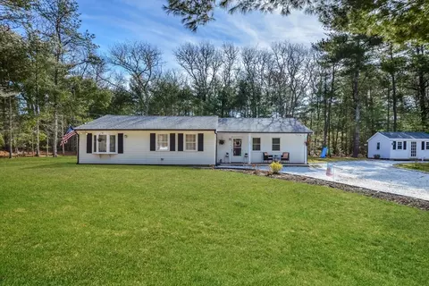 74 Degrass Rd, Mashpee, MA 02649 photo 2