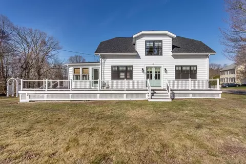 557 Pleasant St, Canton, MA 02021
