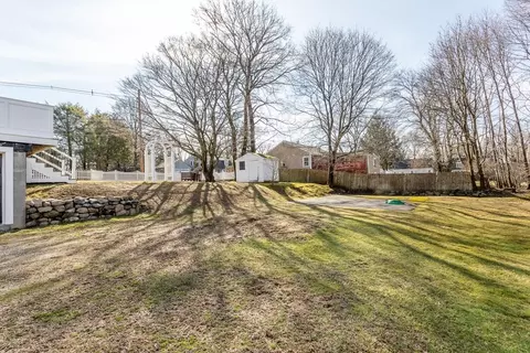 557 Pleasant St, Canton, MA 02021 photo 18