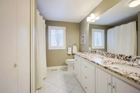 125 Nonset Path, Acton, MA 01720 photo 14