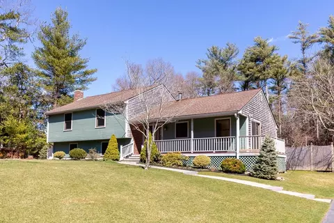 67 Peter Rd, Plymouth, MA 02360