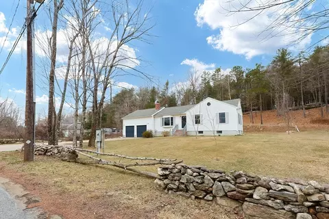 143 Rice Corner Rd, Brookfield, MA 01506