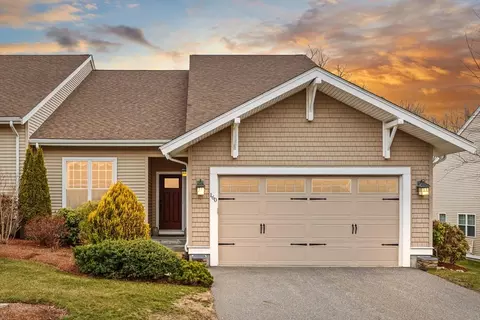 160 Walden Way #160, Milford, MA 01757