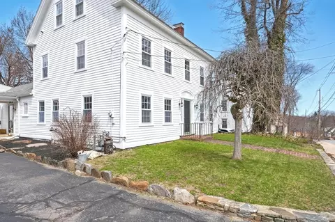 Exterior - 14 Bacon St, Westminster, MA 01473 photo 2 of 6