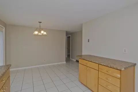 Dining - 75 Penncastle St, Springfield, MA 01129 photo 1 of 1