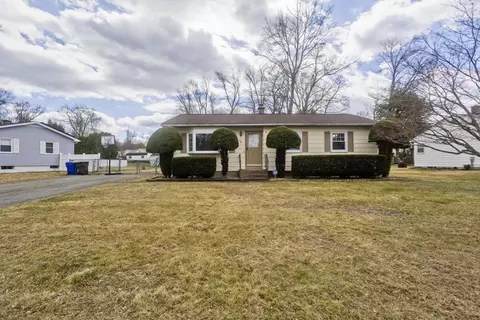 Other - 75 Penncastle St, Springfield, MA 01129 photo 9 of 10