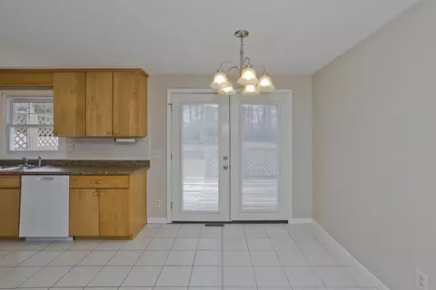 Other - 75 Penncastle St, Springfield, MA 01129 photo 5 of 10