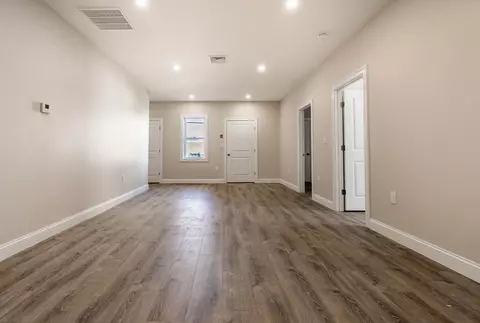 Living - 146 18th St, Fall River, MA 02723 photo 2 of 3