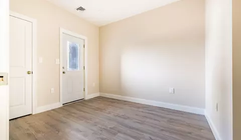 Bedroom - 146 18th St, Fall River, MA 02723 photo 4 of 10